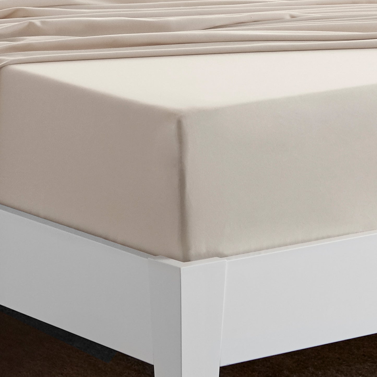 Medium Beige