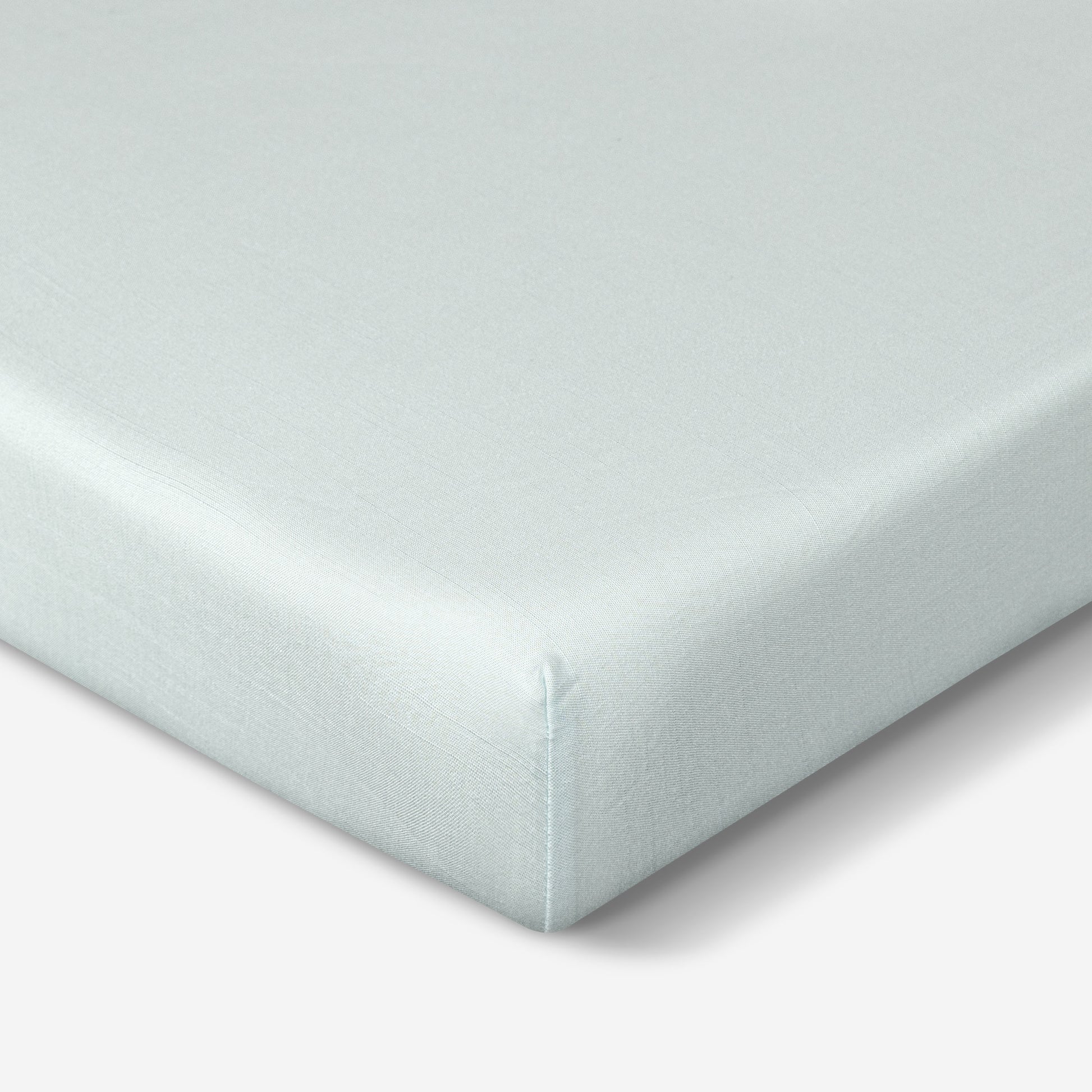 Hyper-Linen Performance® Crib Sheet