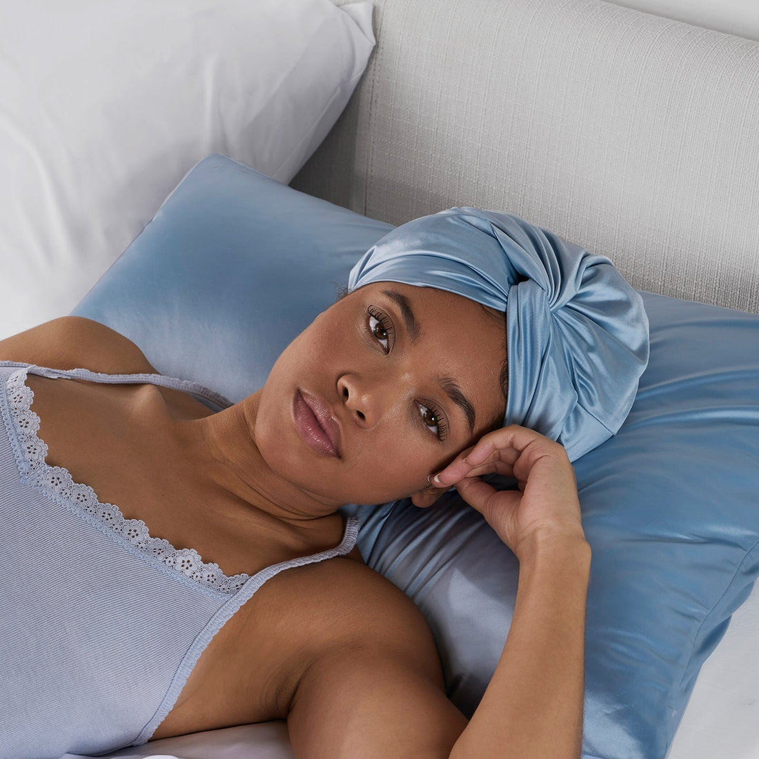 Satin vs Silk Pillowcase: Which Is Better for Skin and Hair?