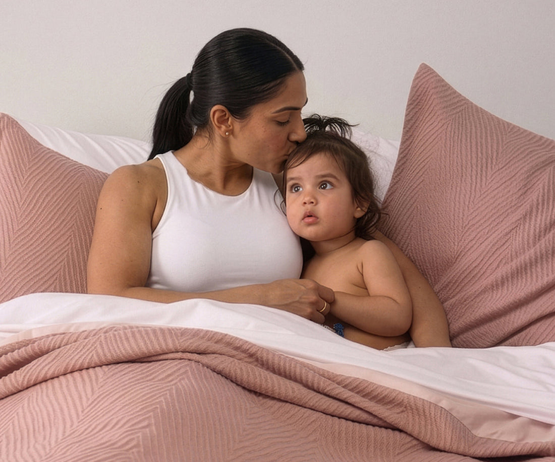 Best Cooling Blanket for Menopause and Hot Flashes