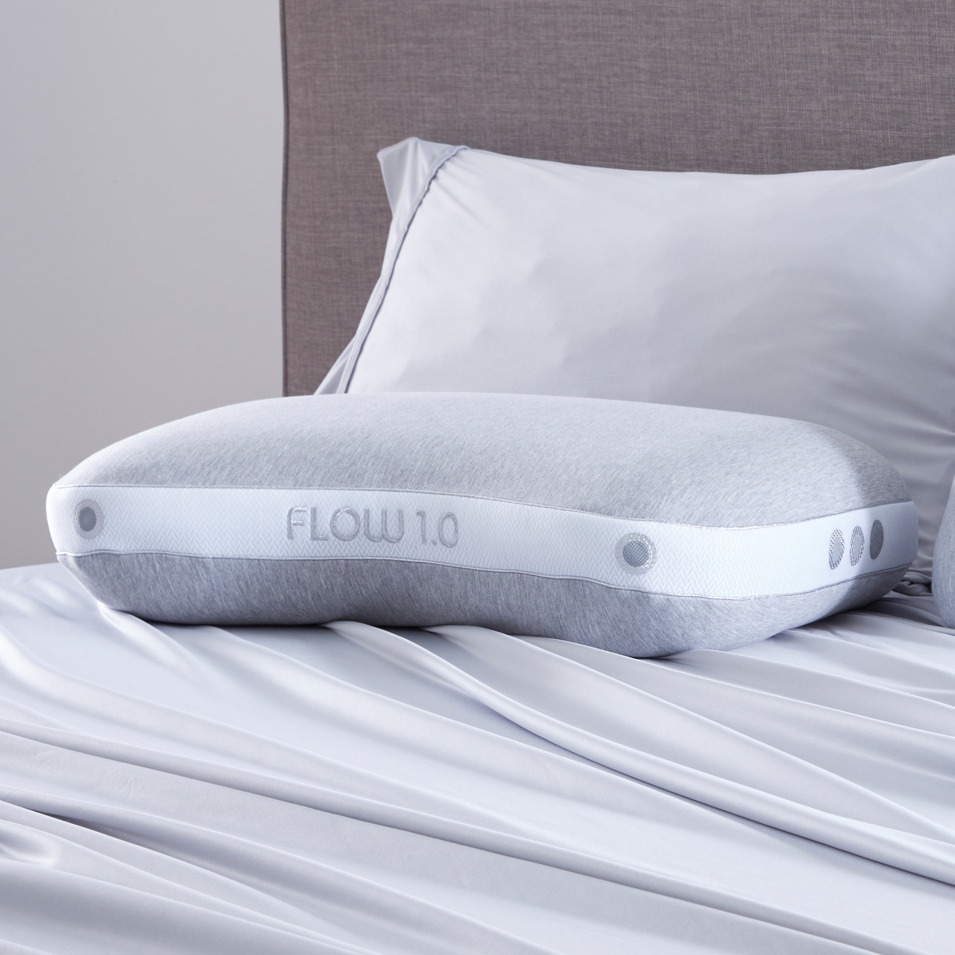 Flow Cuddle Curve Pillow