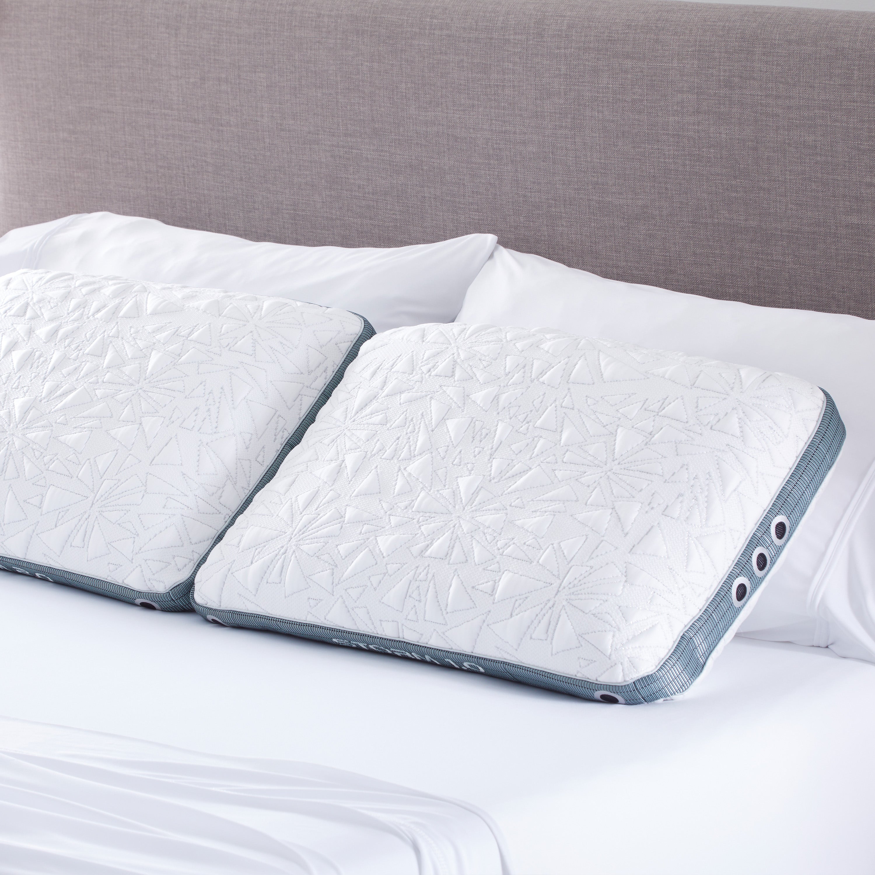 Bedgear Storm Cuddle Curve Pillow - Thumbnail 5